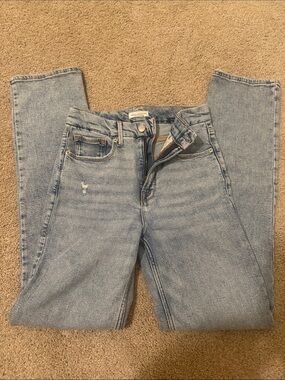 Good American Light Wash High-Rise Straight Jeans